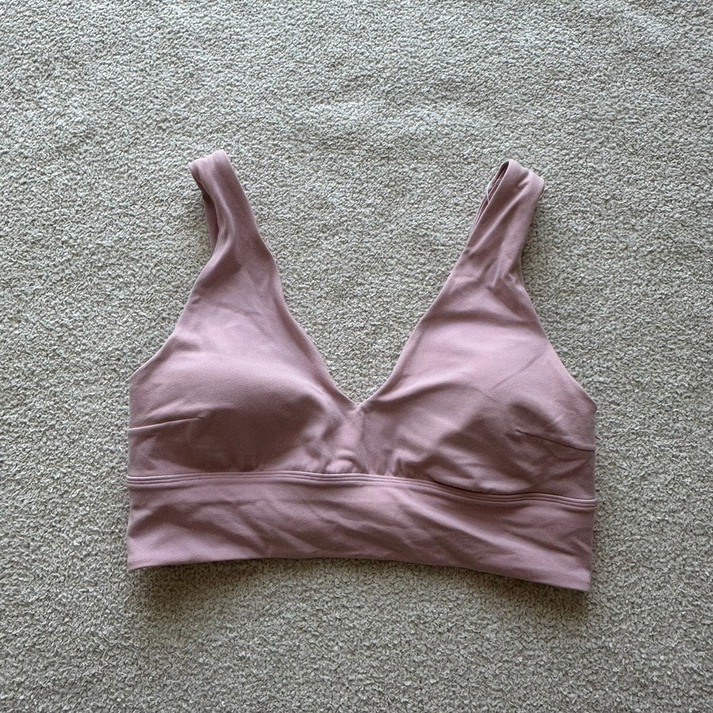 Lululemon Women's Align V-Neck Bra Size 10 in Pink Haze